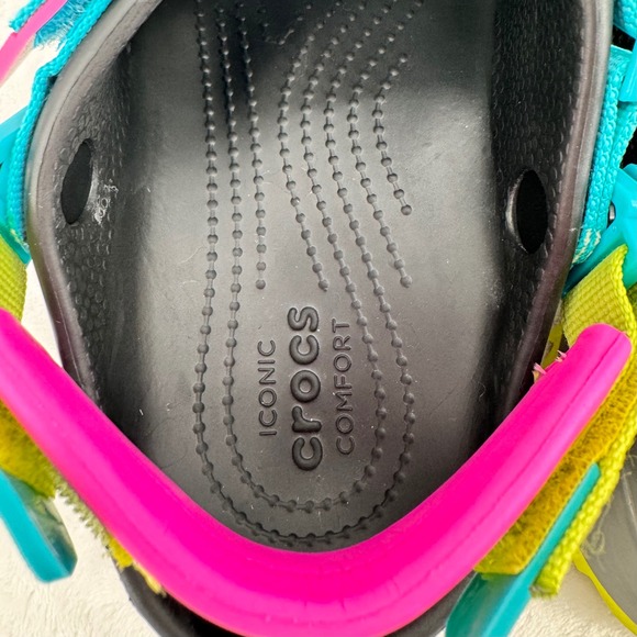 Crocs Classic All Terrain Hiker Clogs in black with multi-color straps M5 W7 - Picture 7 of 8